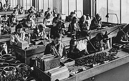 1938: Tornillos de alta resistencia