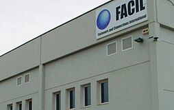 2002: Piezas para 1 millón de vehículos